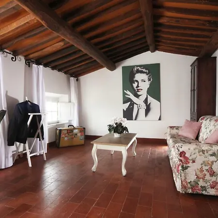 Lorien Villa
